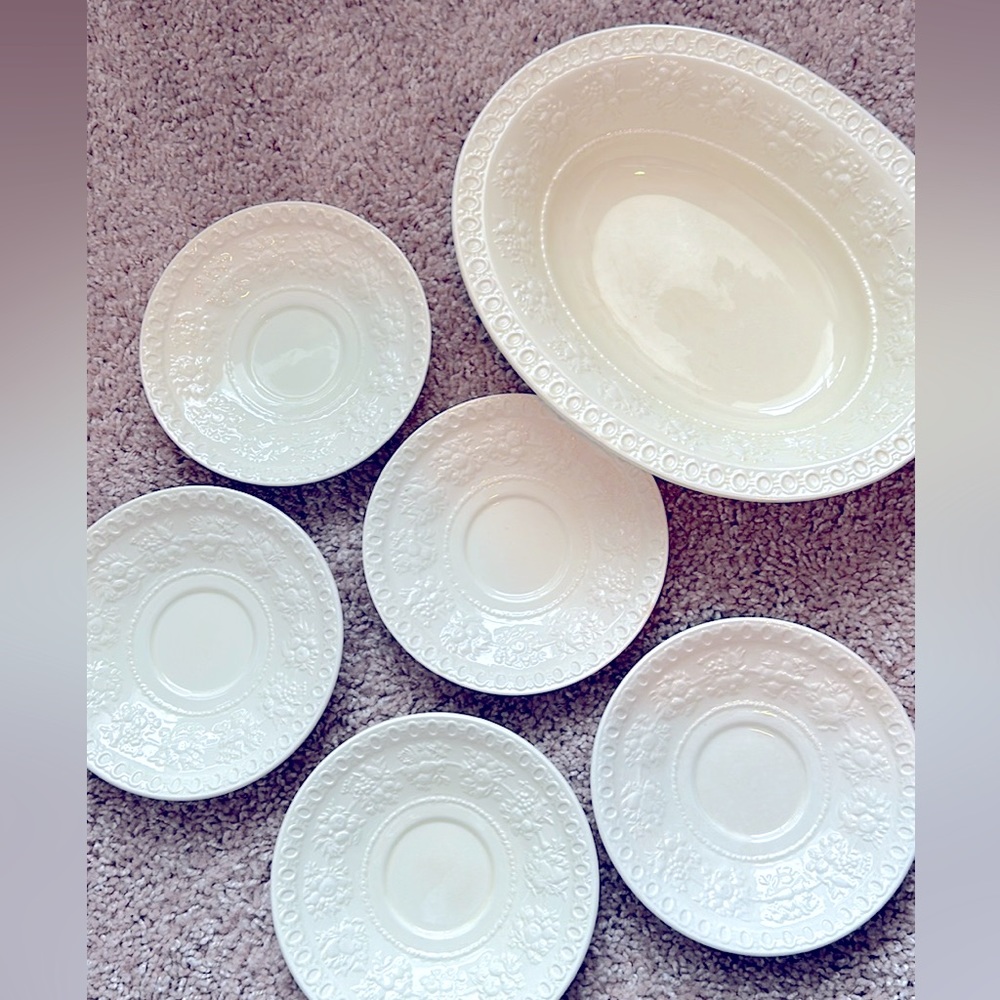 Wedgewood Wellesley set